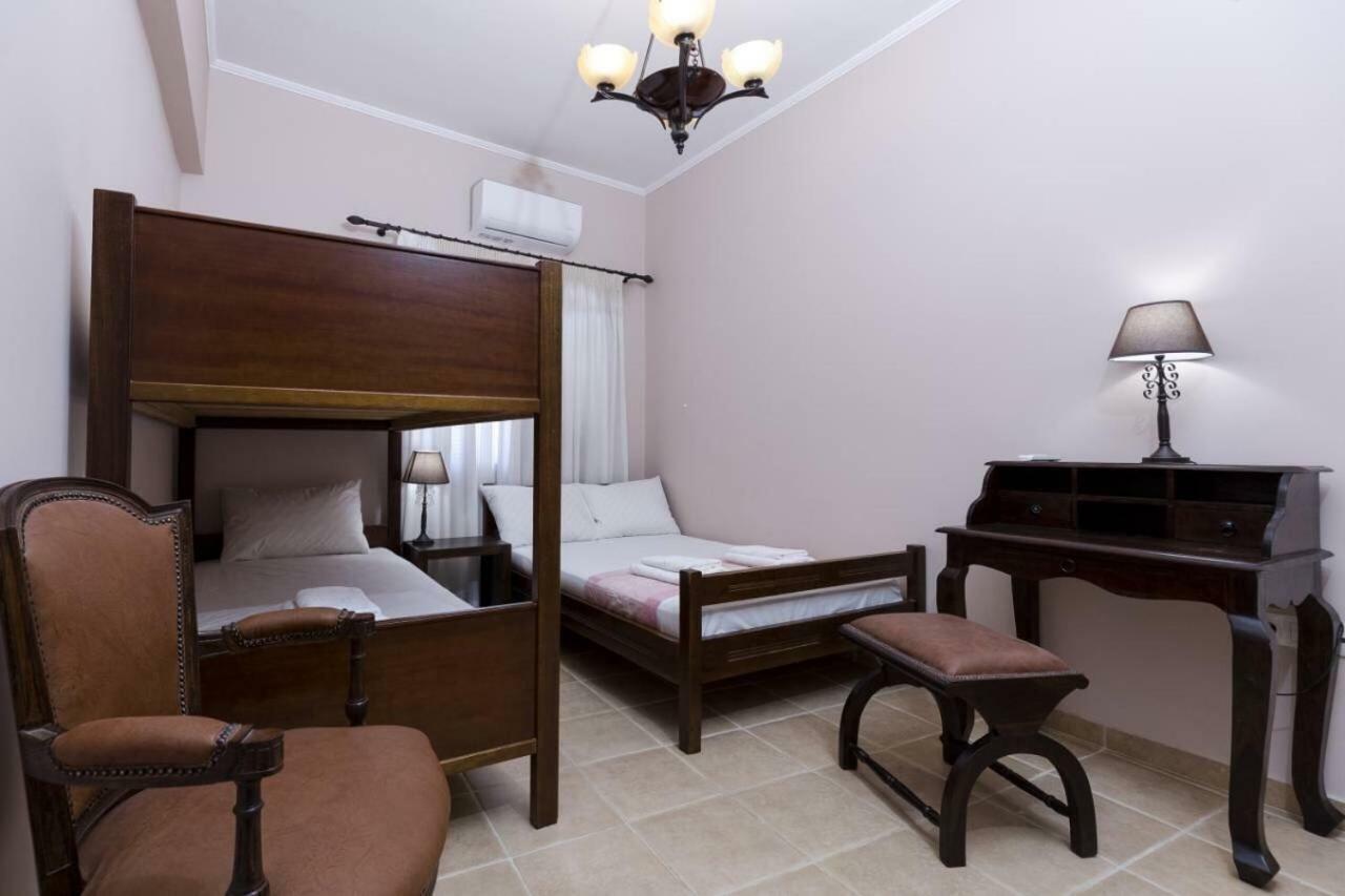 My Sweet Corner House Villa Palaiochora Exterior photo