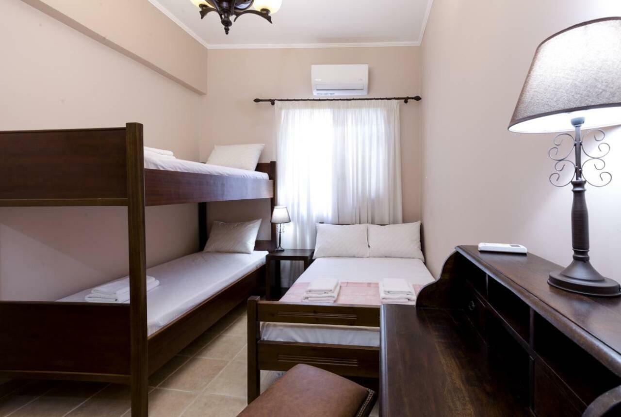 My Sweet Corner House Villa Palaiochora Exterior photo